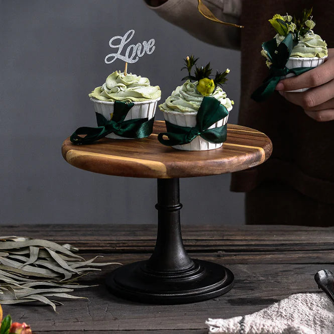 Akazienholz Kuchenplatte mit hohem Fuß