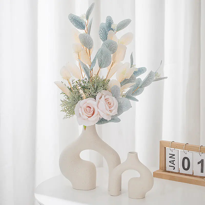 Nordische Keramikvase – Minimalistisch. Elegant. Zeitlos