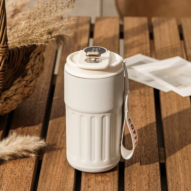 Hochwertiger To Go Becher für Heiße und Kalte Tage